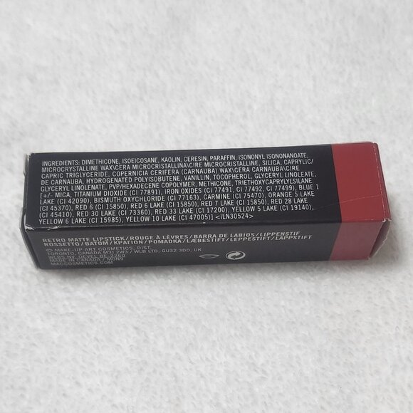 MAC Retro Matte Lipstick Ruby Woo 707 - Picture 7 of 8